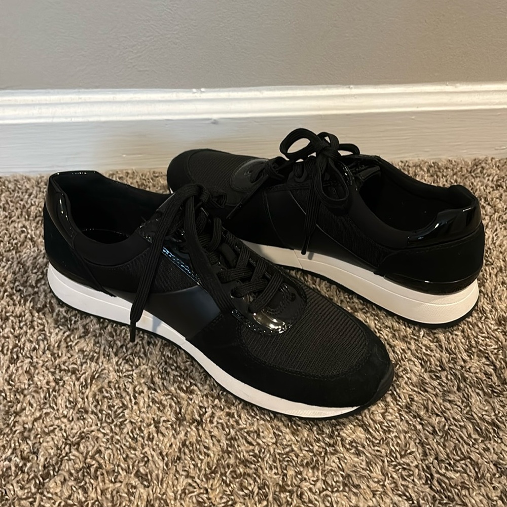Micheal Kors black sneakers